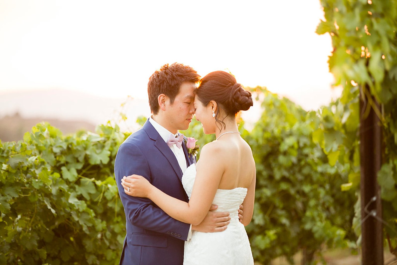 winery wedding portraits in California by Randi Michelle Photography
