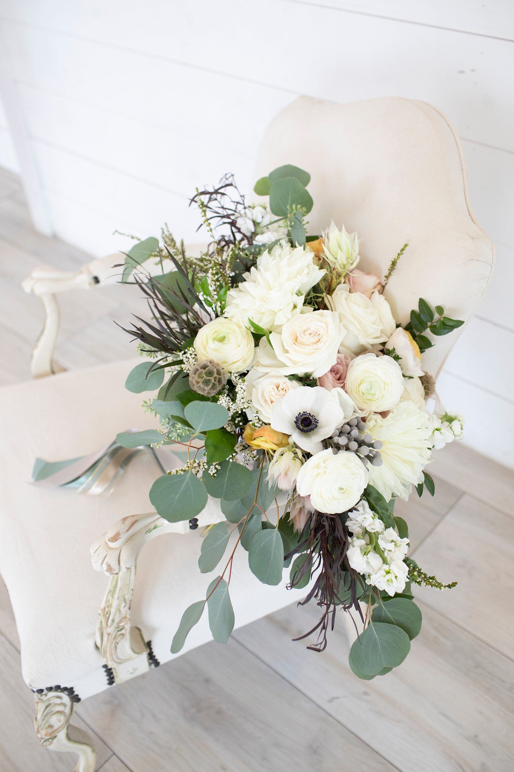 bride's bouquet with anemones photographed by Randi Michelle