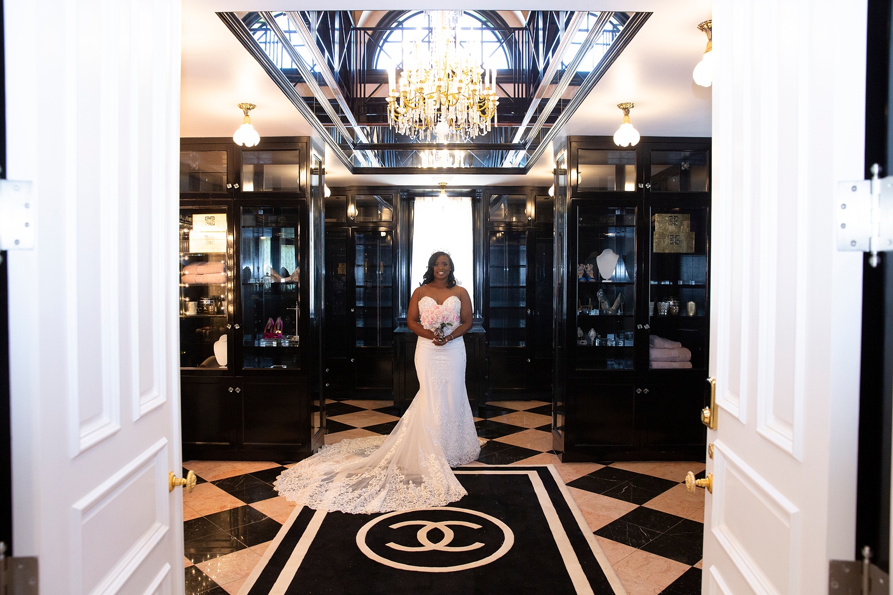 bridal portraits in black and white room at the Olana