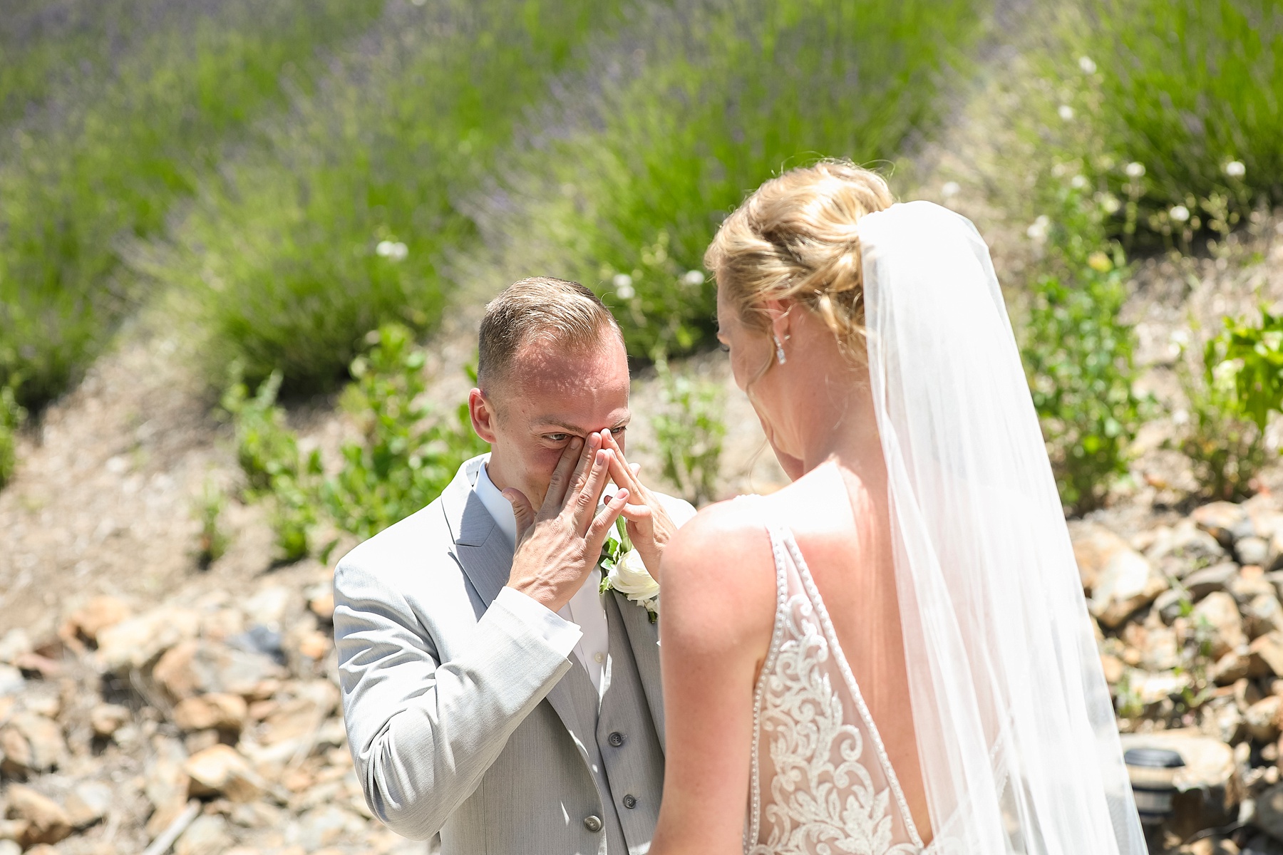 Randi Michelle Weddings photographs groom crying during first look
